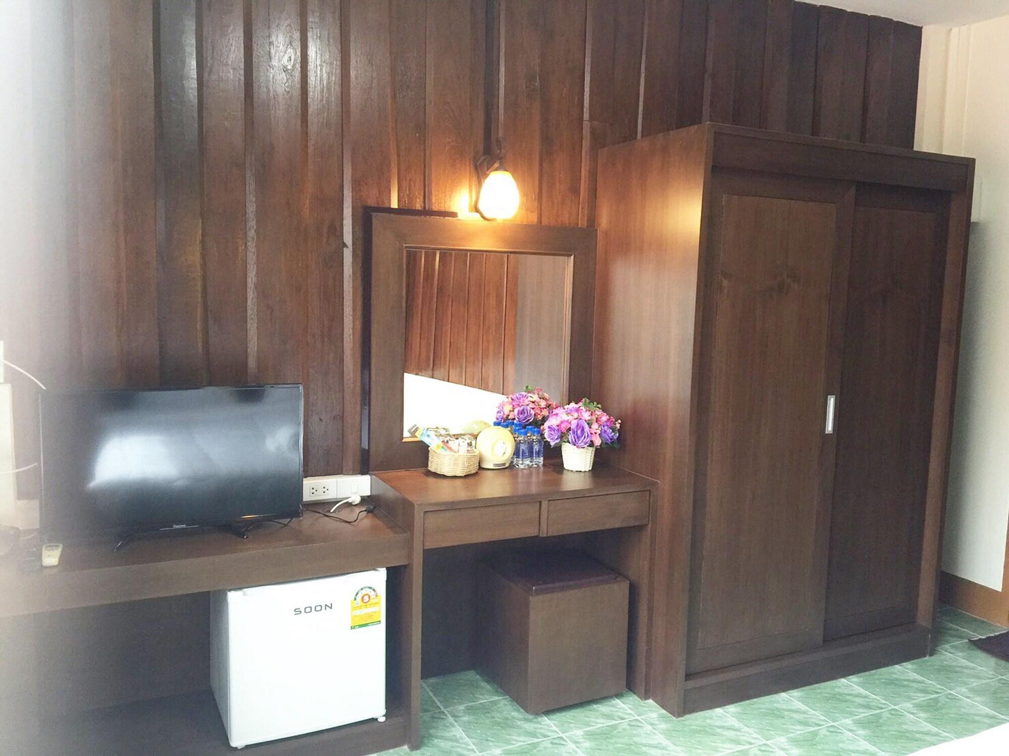 Phrasing Guesthouse Chiang Mai Buitenkant foto
